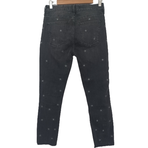 Abercrombie & Fitch Ankle High-rise Black Star Embroidered Cropped Jeans - Picture 6 of 16